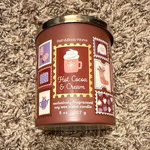 Bath & Body Works Hot Cocoa & Cream Soy Candle - Brown